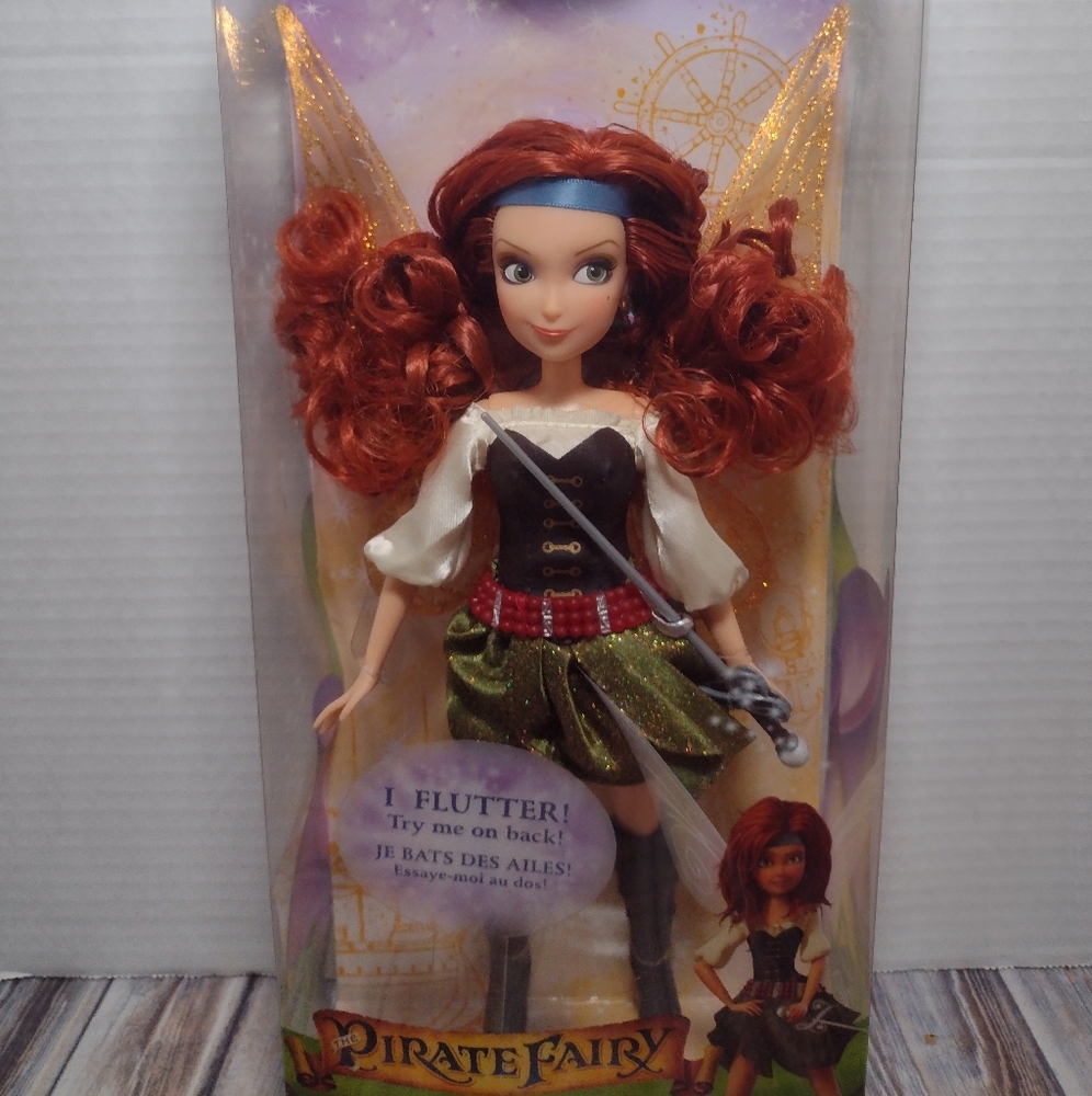 Disney exclusive pirate fairy doll Zarina new in box